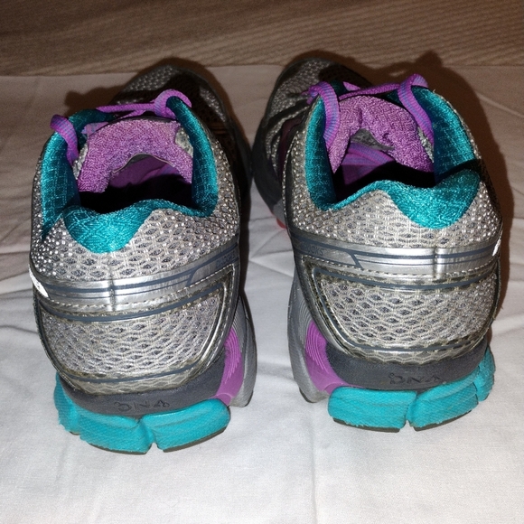 Brooks Adrenaline GTS 17 Running Shoes Silver/Purple Cactus Flower/Bluebird 8.5 - Picture 5 of 10